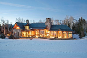 HOOD PARK MANOR by Exceptional Stays